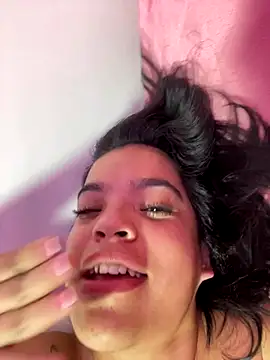 JuanitaMore01's cam snapshot