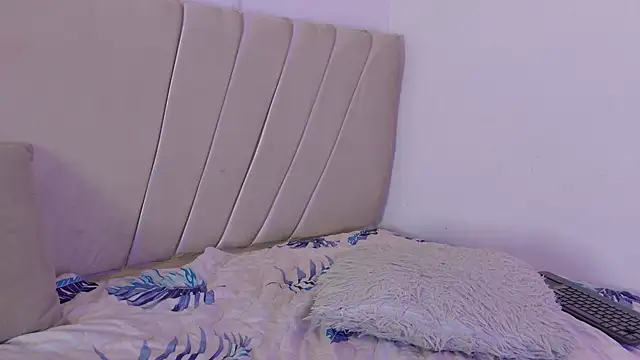 elines_ live sex cam