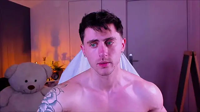 Oscar_Miller_ live sex cam