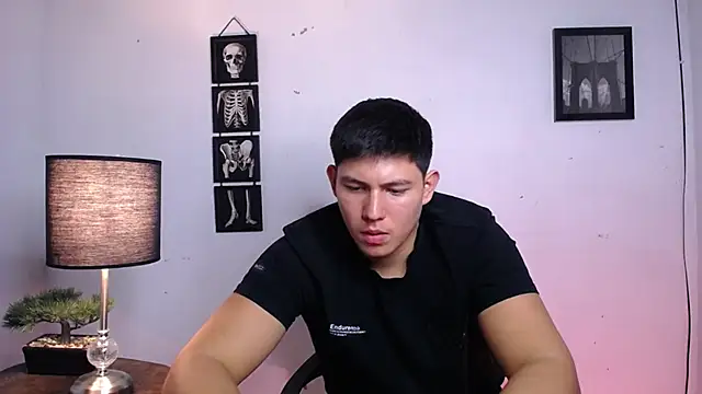 JamesCr_ live sex cam