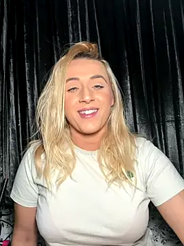 Strongqueen live sex cam