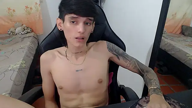 Stiwar_cute live sex cam