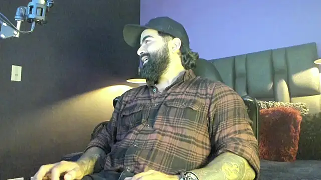 Lyon_vach live sex cam