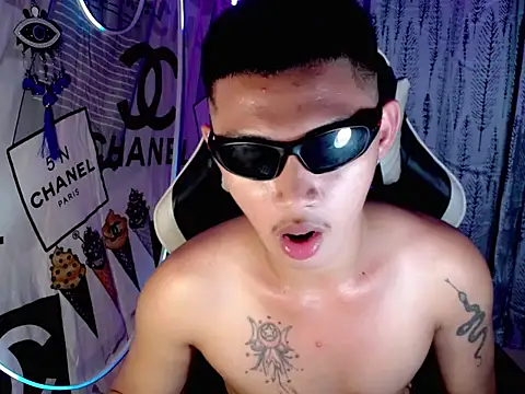 Pinoyhot25's cam snapshot