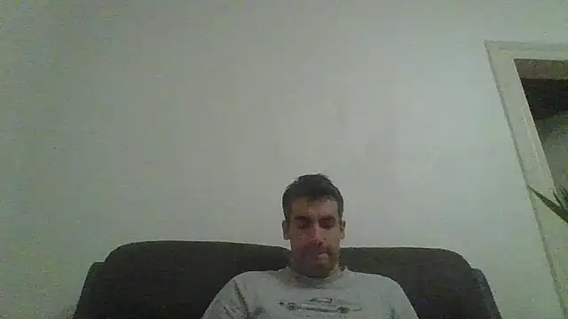 JulioIsHere4you live sex cam