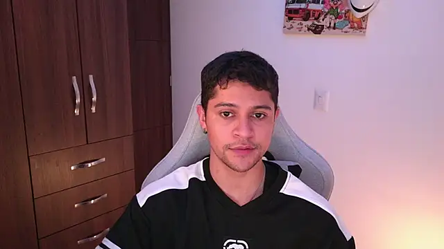 domsantiago_'s cam snapshot