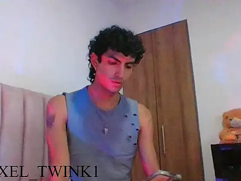 axel_love13's cam snapshot