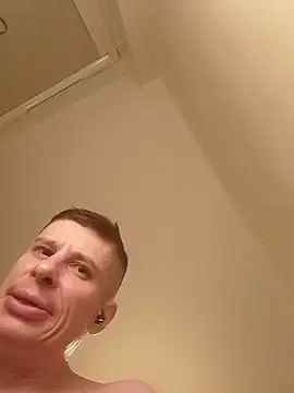 OioiJajaTJStrongKutasen's cam snapshot