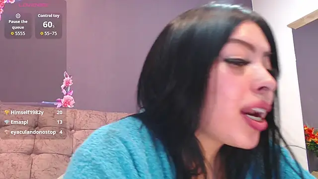 KateWelsin's cam snapshot