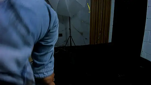 chantallroberts's cam snapshot