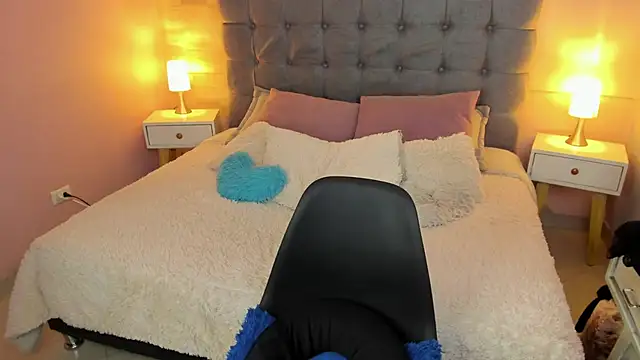 _Abril_W's cam snapshot