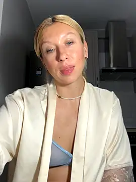 Kittie_Valentine's cam snapshot