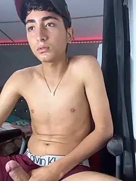 MathieuAGT live sex cam