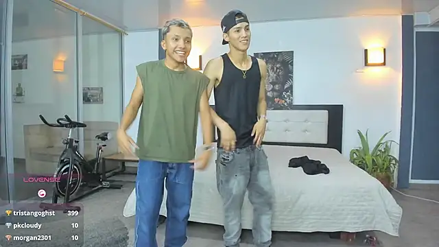 Playhardsexx live sex cam