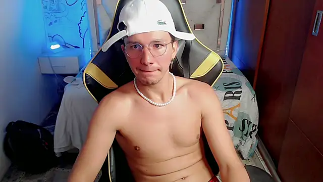 Lucifer_go's cam snapshot