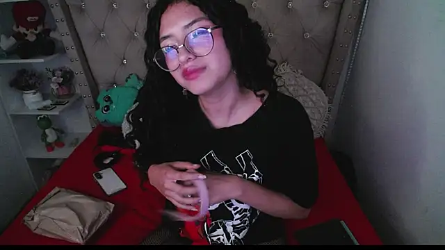 CherieCurl's cam snapshot