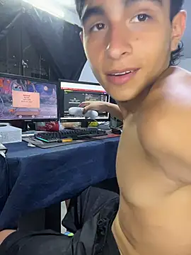 nic_2005's cam snapshot