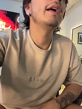 Elian_savoy's cam snapshot