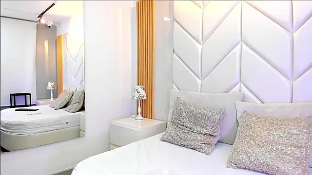 BarbieMonet's cam snapshot