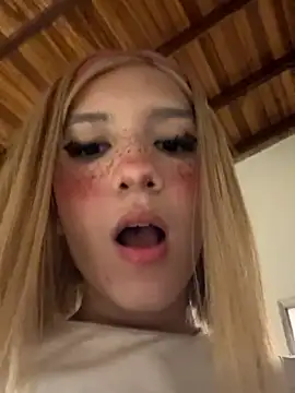 SweetBunnyGF live sex cam