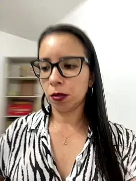 Vicky_ro's cam snapshot