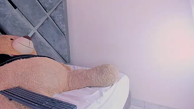 luciagray1's cam snapshot