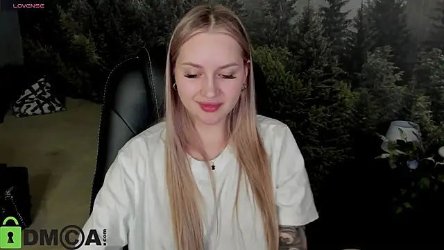 Carol__Cox's cam snapshot