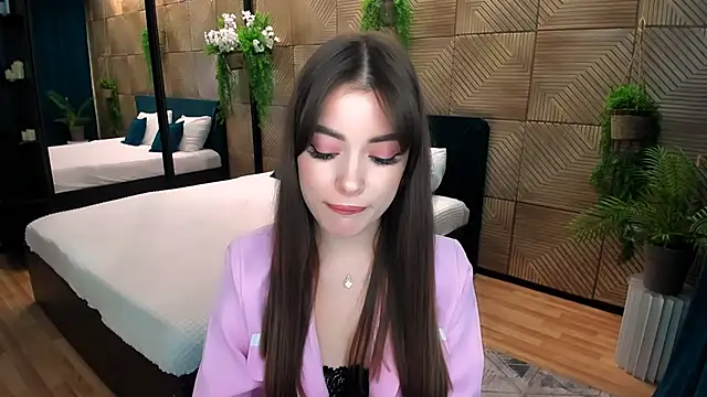 PutOnRepeat's cam snapshot