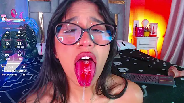 Tyla_Ks's cam snapshot