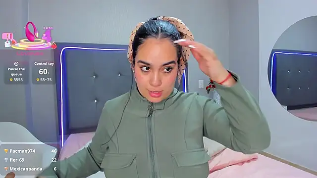 emma_lye's cam snapshot