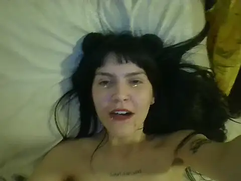 miapink33's cam snapshot