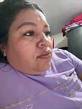 Lovelipsbig's cam snapshot