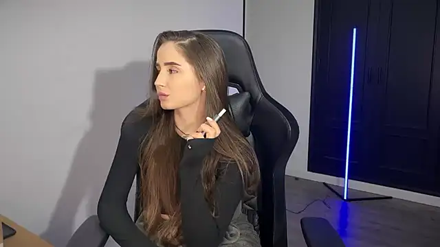 -KroshkaEnot-'s cam snapshot