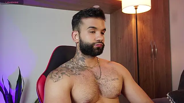 MarkHazze live sex cam