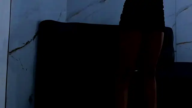 Little_nicoll live sex cam