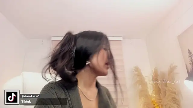 Alexandra_ra's cam snapshot