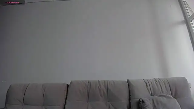 sweety_vikky live sex cam