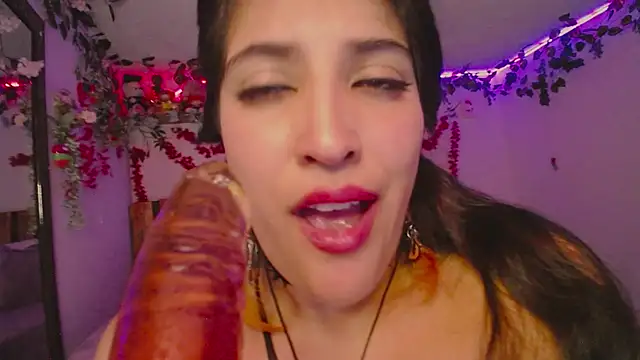 AzaharJaan's cam snapshot