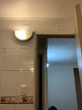 WhiteWomen's cam snapshot