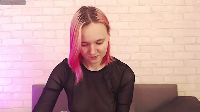 Ericha_Stone's cam snapshot