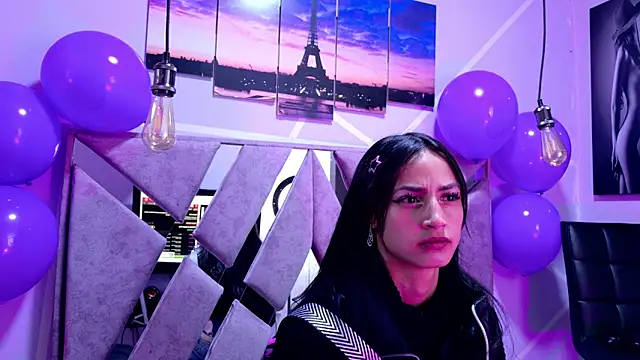 megha_noa's cam snapshot