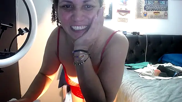 maturehoxx's cam snapshot