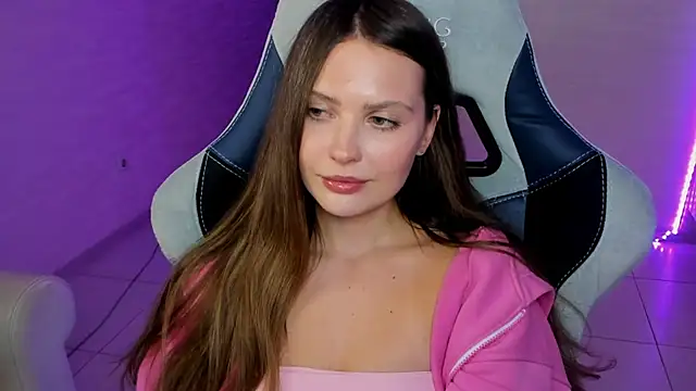 yourArya's cam snapshot