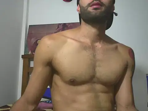 hideonbush051's cam snapshot