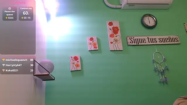 alisontitsmilk19's cam snapshot