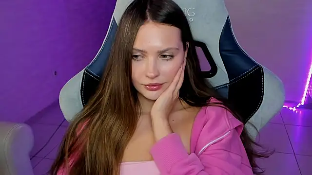 yourArya's cam snapshot