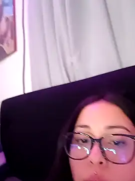 Bella-Gema's cam snapshot