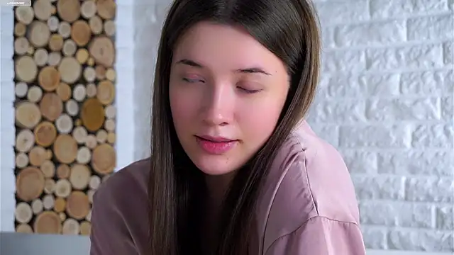 LowOncoming's cam snapshot