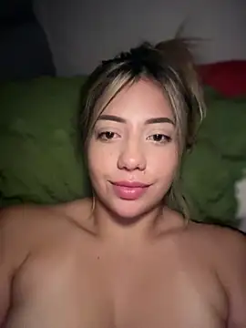 MissCat_'s cam snapshot