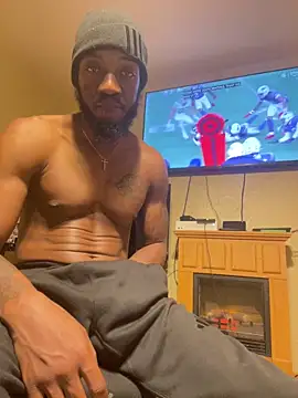 Prettyrichy live sex cam